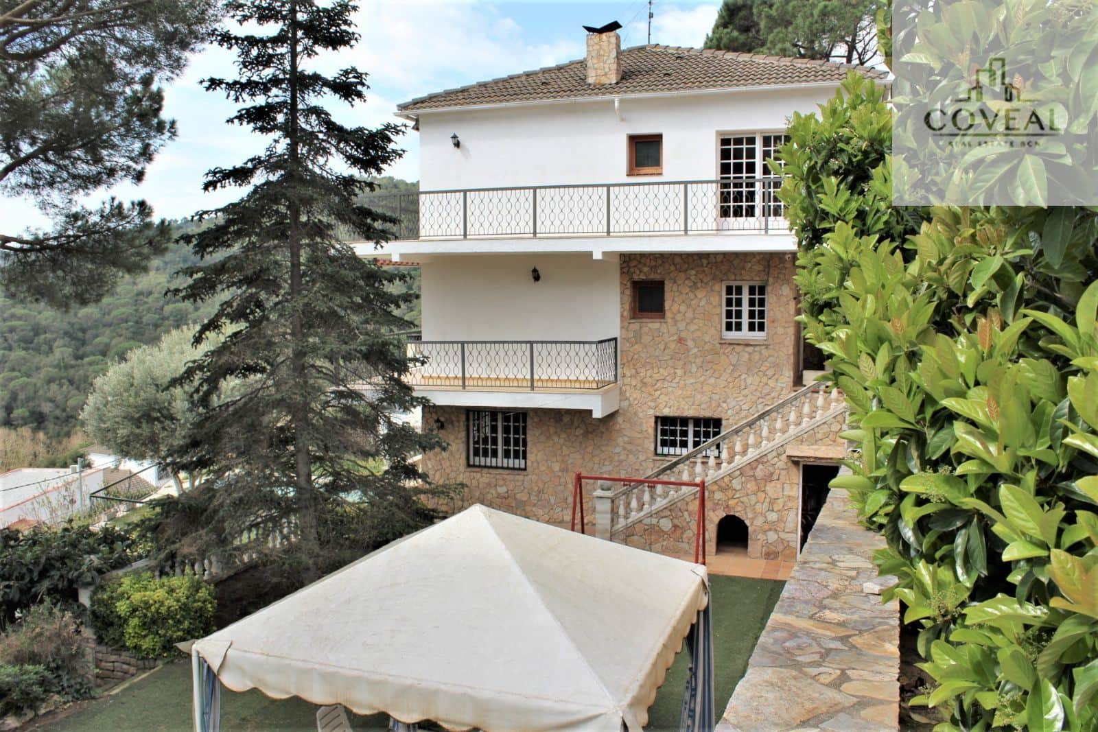 Chalet con 6 habitaciones cerca del centro de pueblo Dosrius - Foto 5