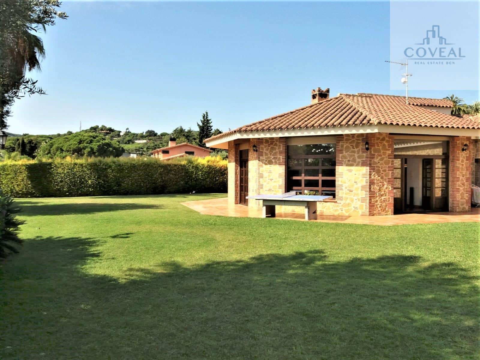 PRESIOSA CASA DE UNA PLANTA DE 5 HABITACIONES. - Foto 2