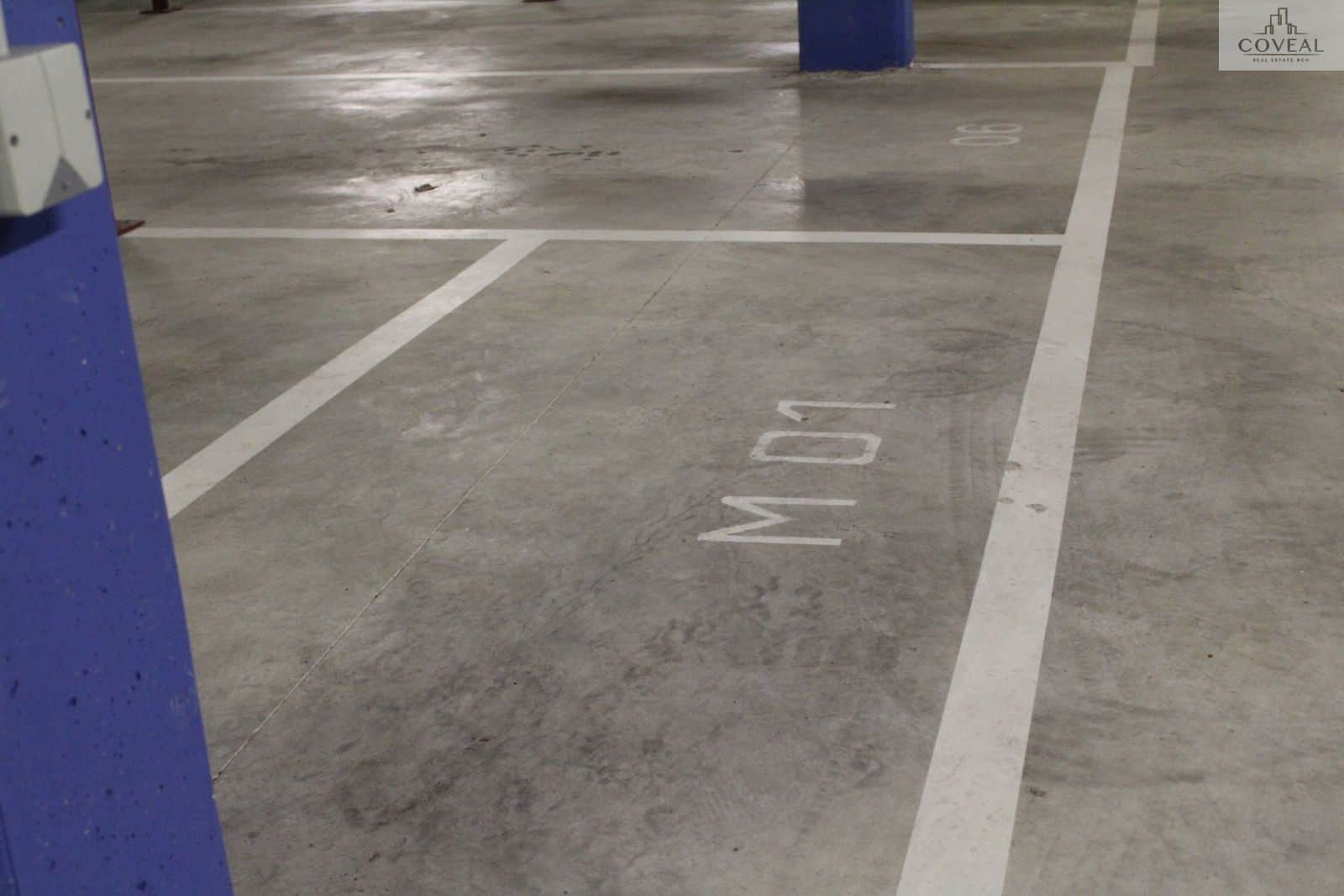 Plaza de Moto en el Eixample de Mataró - Foto 1