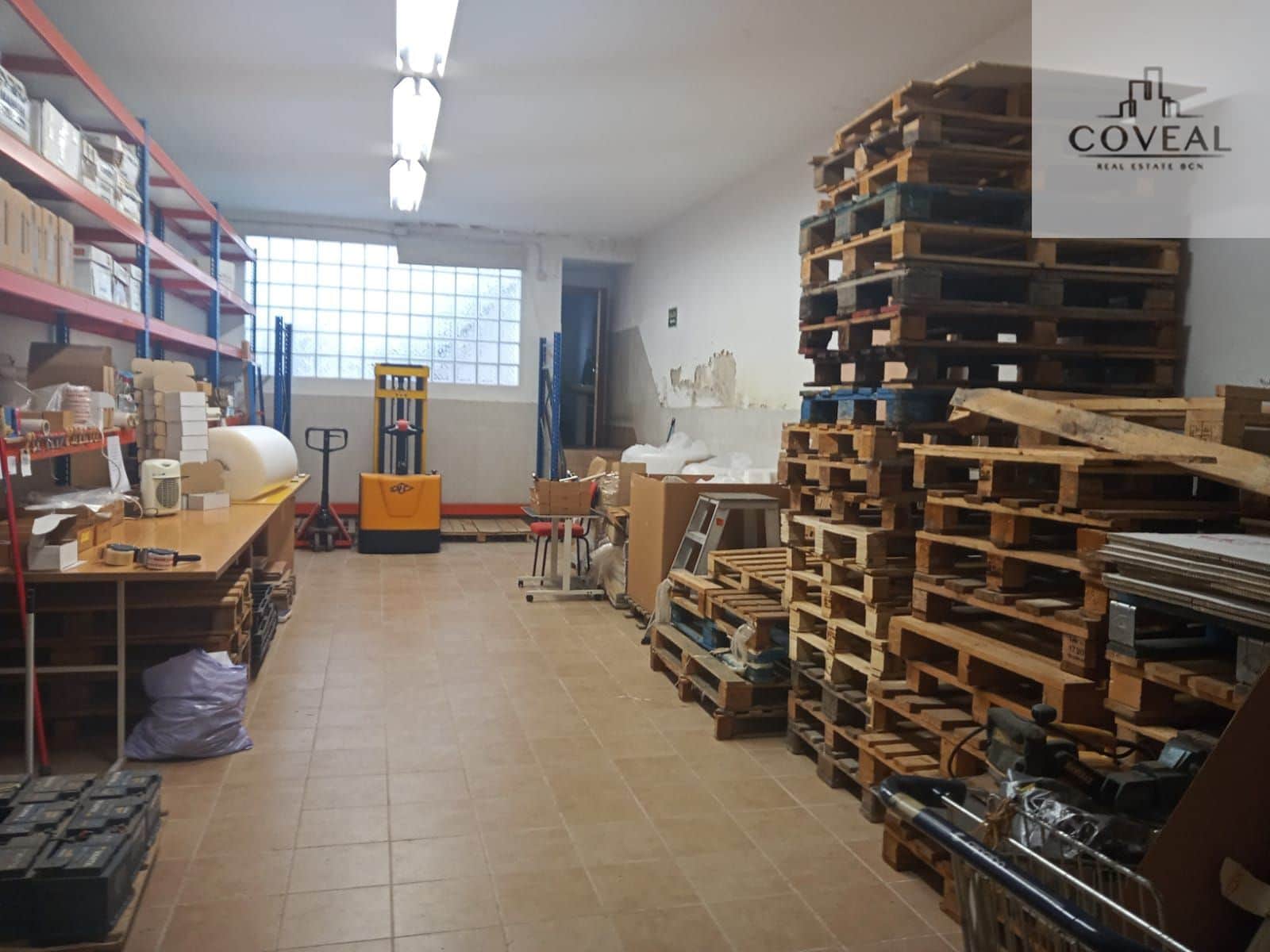 ALMACEN OFICINAS REGISTRALMENTE CONSTA COMO CASA ENTRE MEDIANERAS - Foto 3