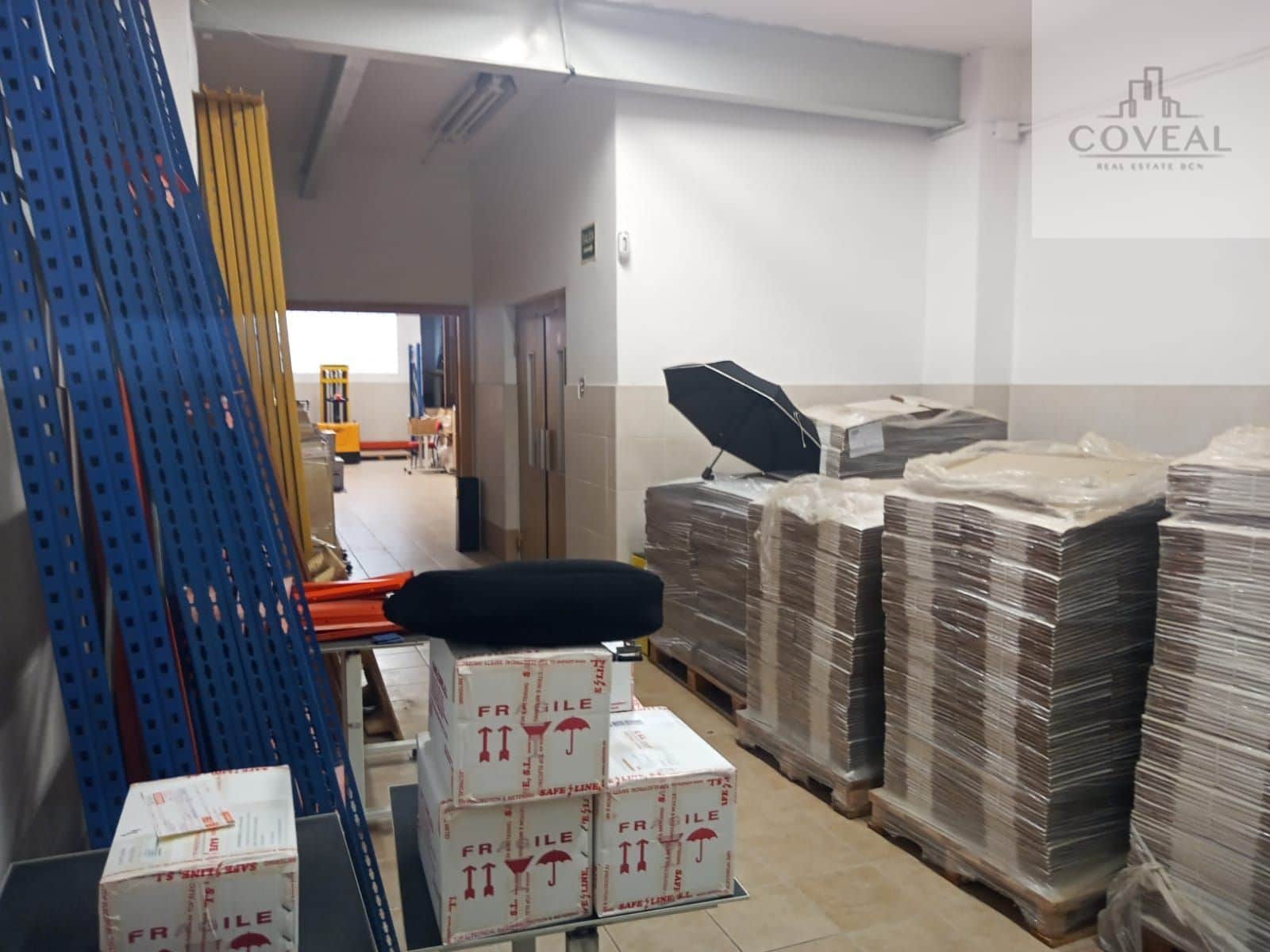 ALMACEN OFICINAS REGISTRALMENTE CONSTA COMO CASA ENTRE MEDIANERAS - Foto 5