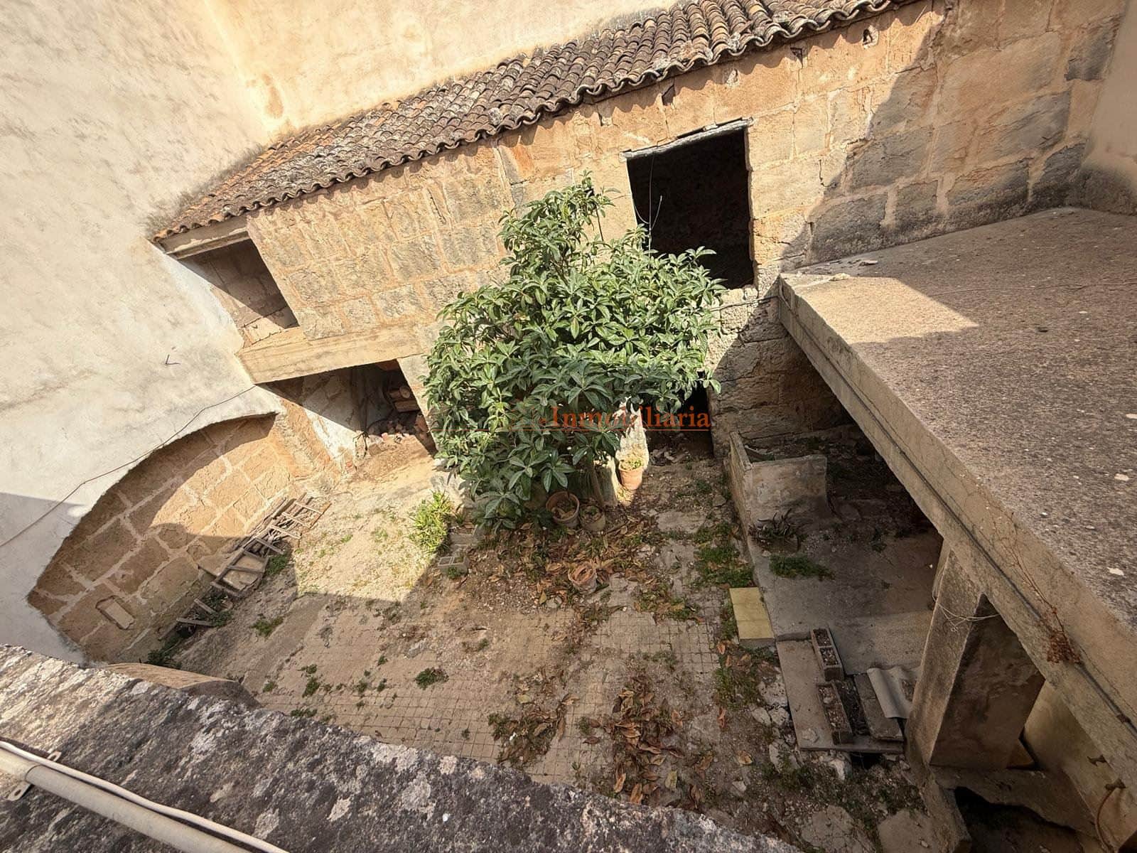 CASA DE PUEBLO CON PATIO EN CAMPOS - Foto 4