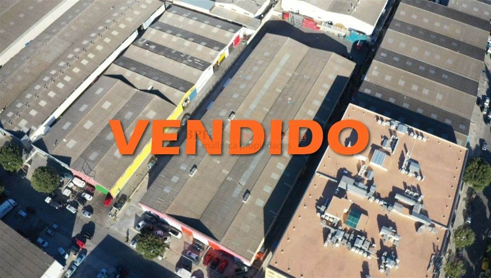 Nave en exclusividad en Polígono de Son Castello - Foto 1