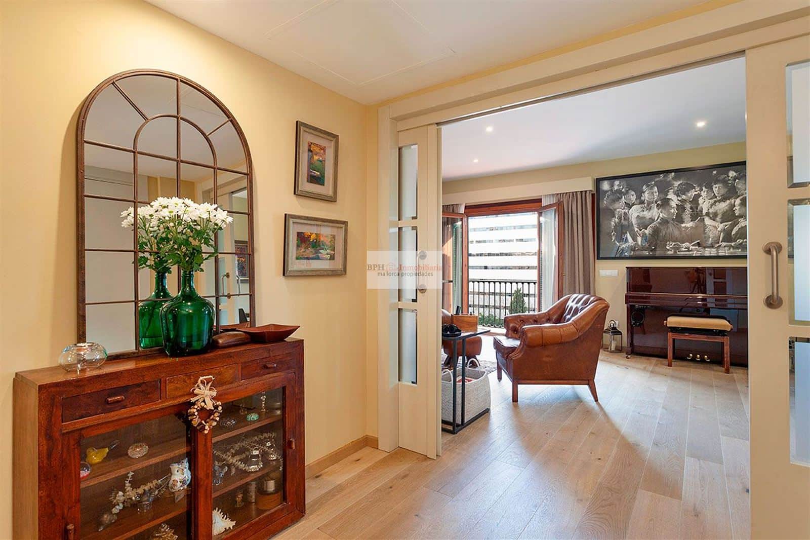 Lujoso piso en Paseo Mallorca - Foto 1