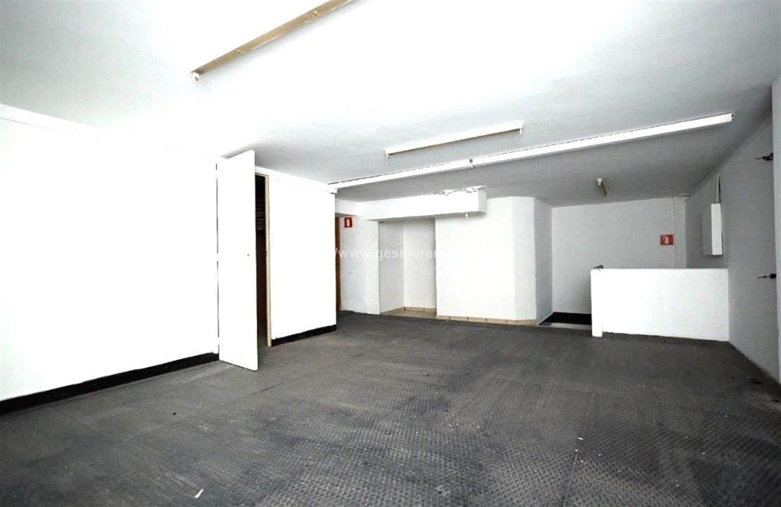 LOCAL COMERCIAL EN VENTA PASCUAL RIBOT, PALMA DE MALLORCA - Foto 5
