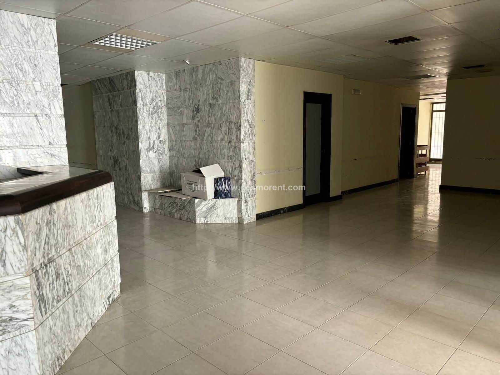 CONJUNTO DE 3 LOCALES EN ALQUILER EN SON ARMADAMS - Foto 4