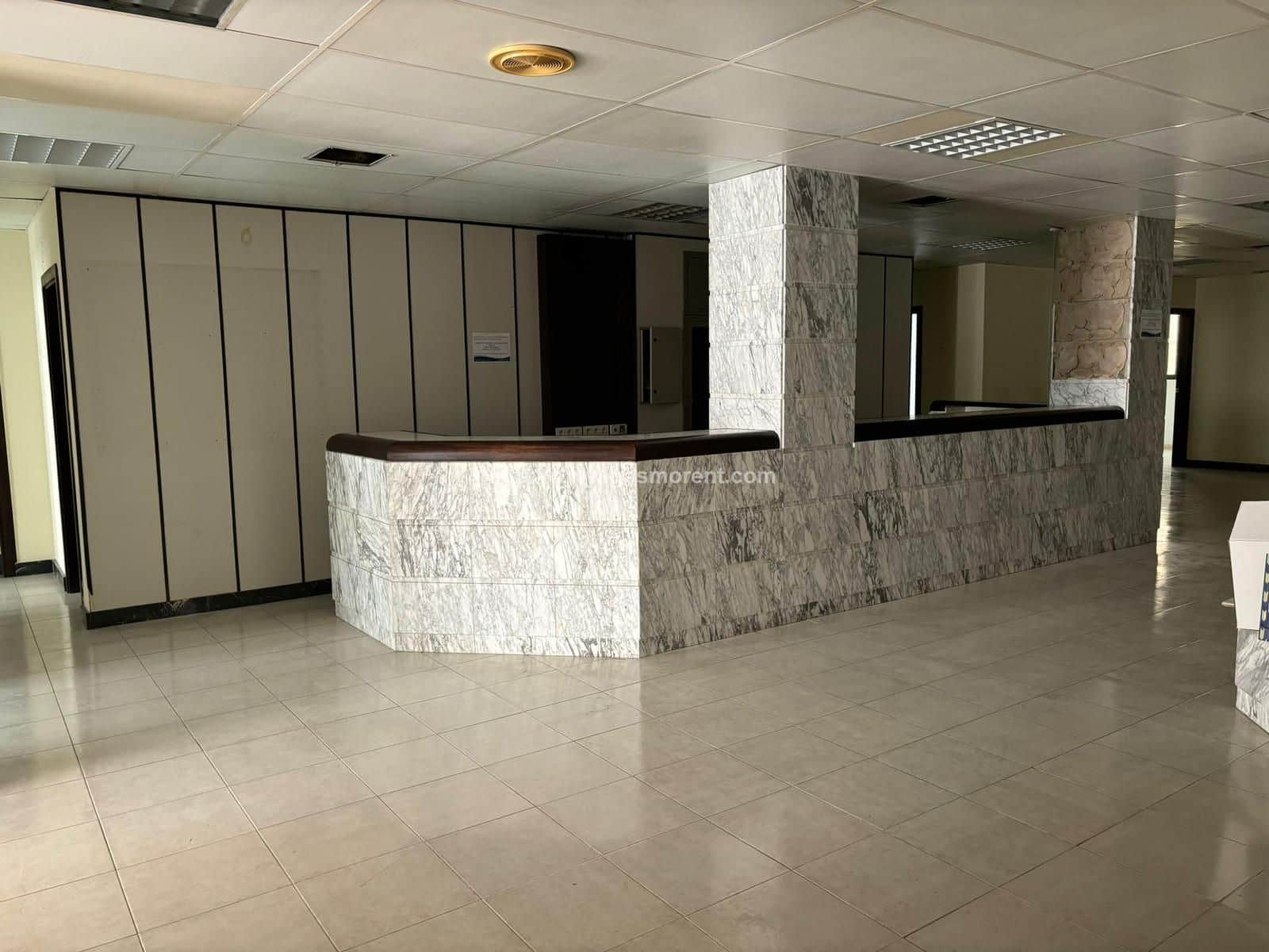 CONJUNTO DE 3 LOCALES EN ALQUILER EN SON ARMADAMS - Foto 2