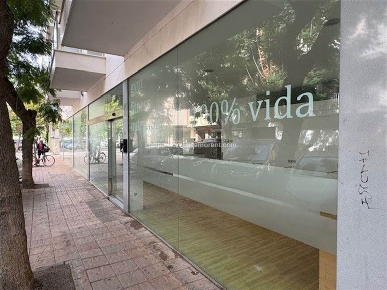 CONJUNTO DE 4 LOCALES EN VENTA EN PORT DE POLLENÇA - Foto 4