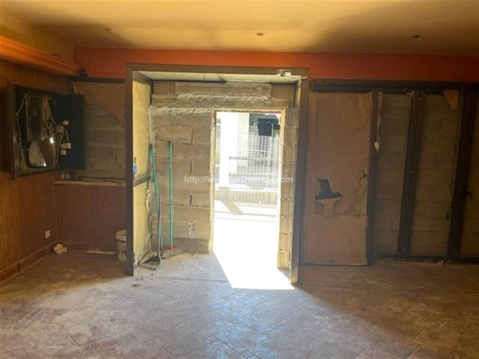 LOCAL EN VENTA EN CALA D'OR - Foto 4