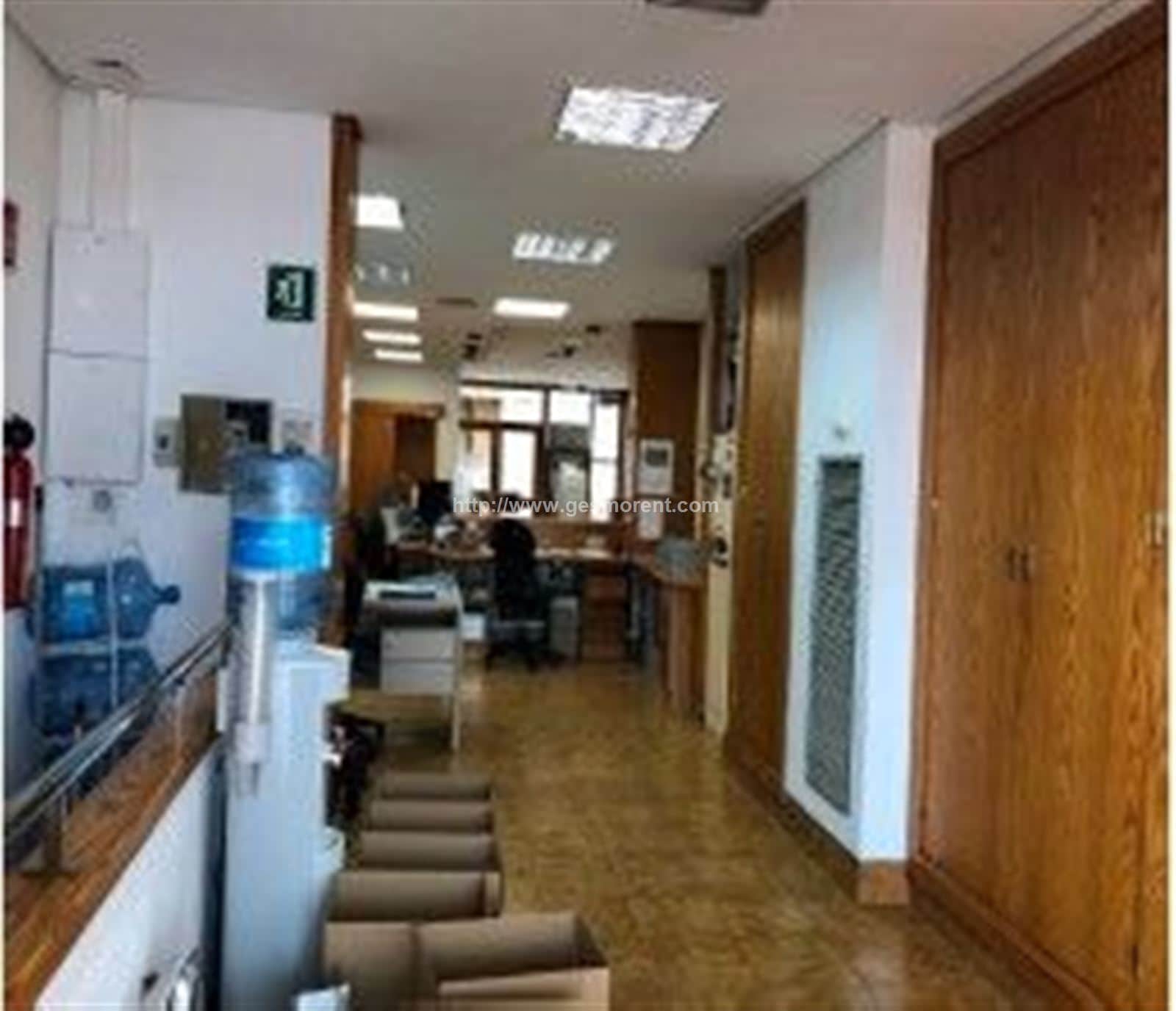 LOCAL EN VENTA EN MONTUÏRI - Foto 4