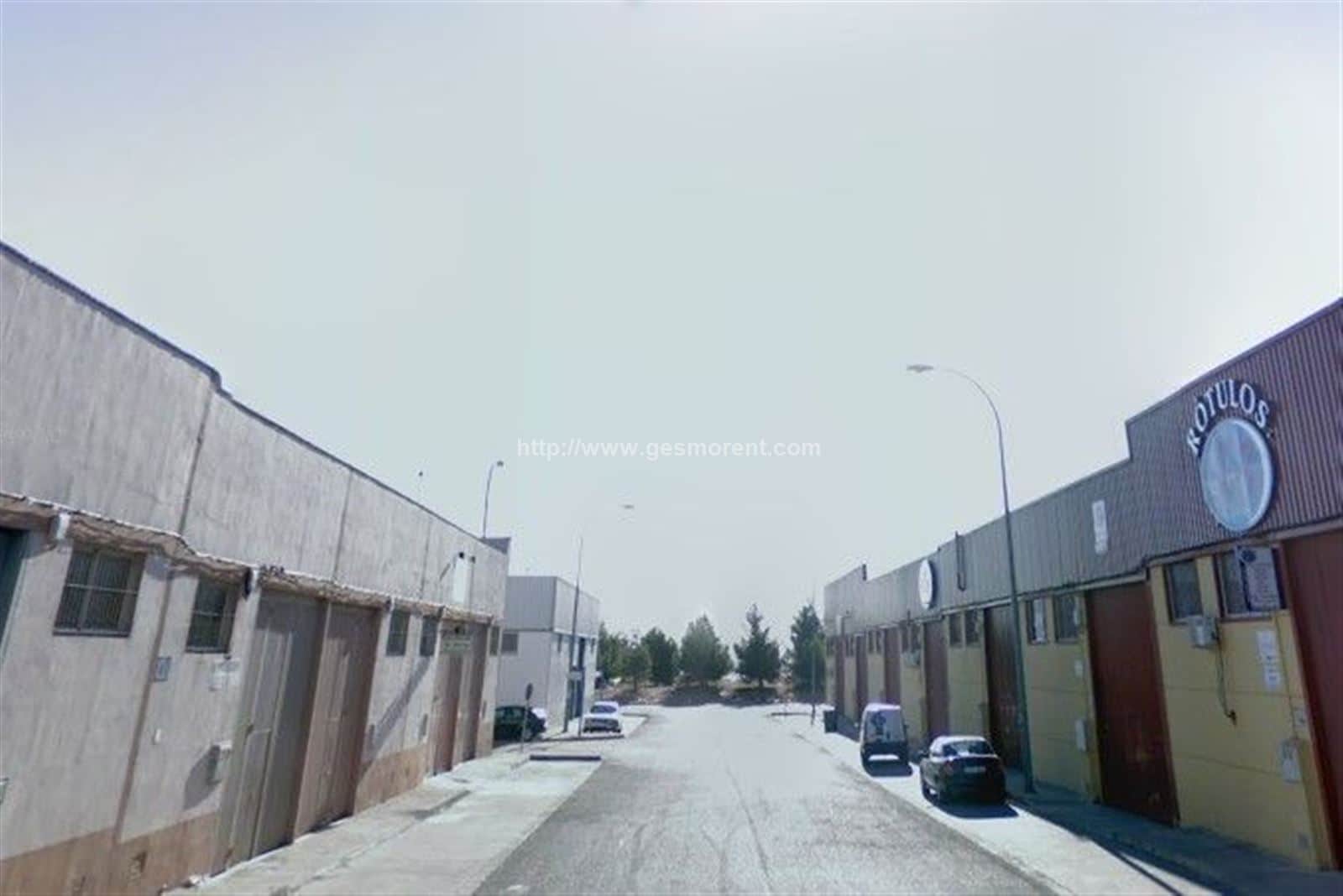 NAVES ADOSADAS EN VENTA EN ÉCIJA - Foto 4