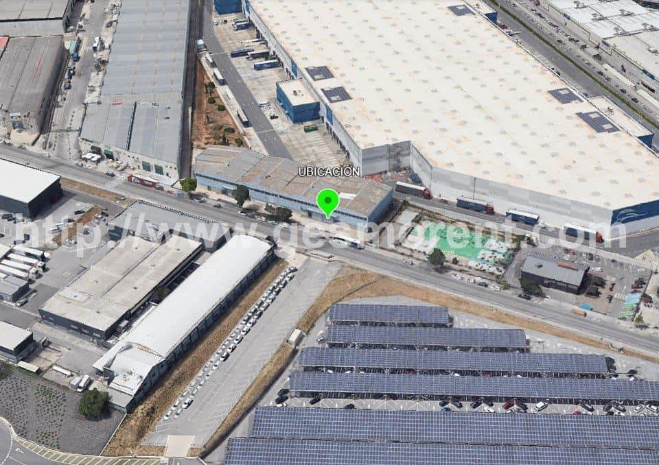 NAVE ADOSADA EN VENTA EN ABRERA, BARCELONA - Foto 2