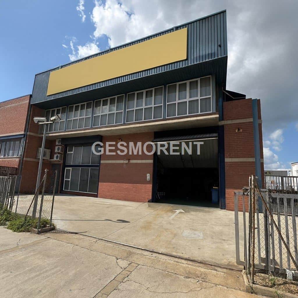 NAVE EN VENTA EN MOLINS DE REI, BARCELONA - Foto 1