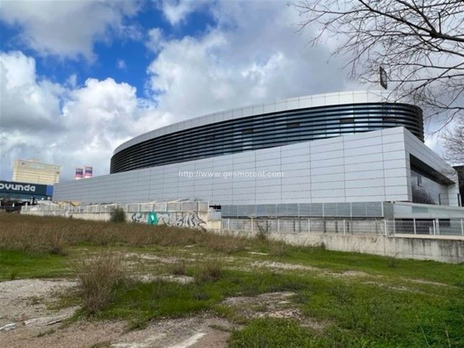 OFICINA + 2 PARKINGS EN VENTA EN EL POLÍGONO SAN VALENTÍ - Foto 2