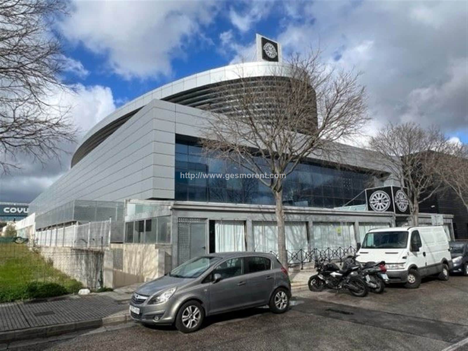 OFICINA + 2 PARKINGS EN VENTA EN EL POLÍGONO SAN VALENTÍ - Foto 1