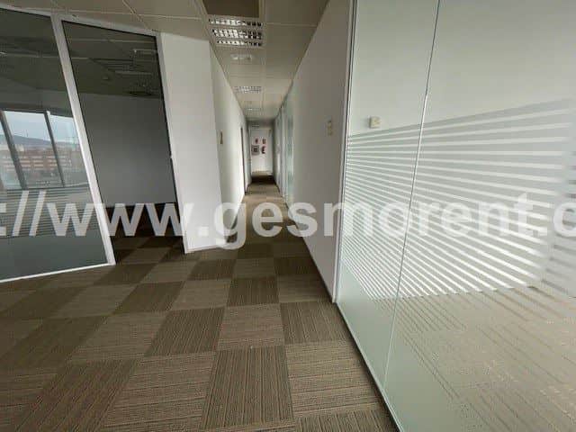 OFICINA EN VENTA CON INQUILINO EN BADALONA - Foto 3