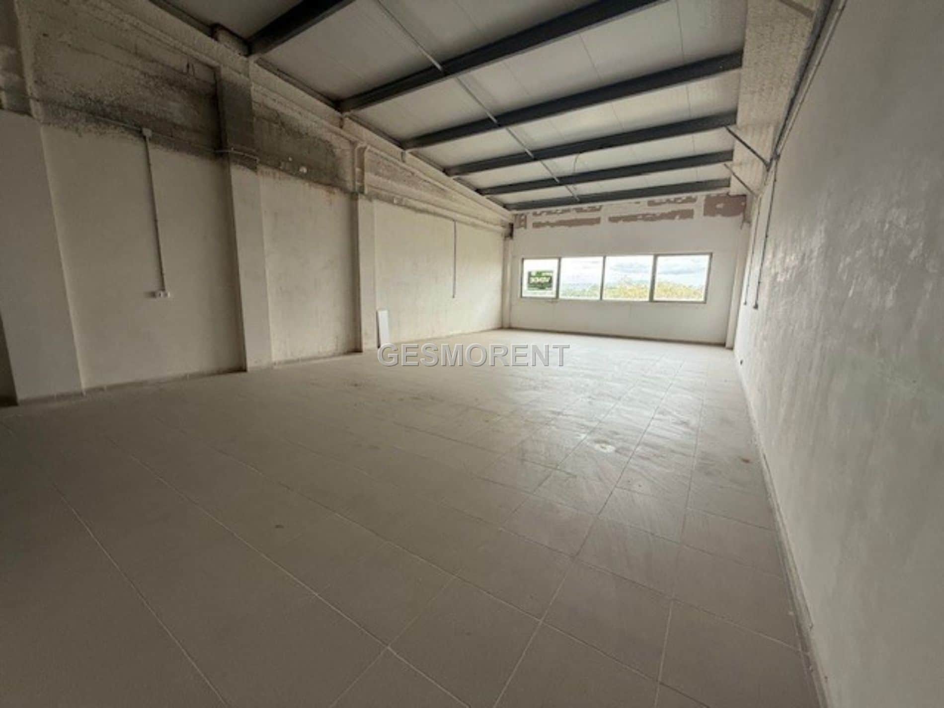 OFICINA EN VENTA EN EL POLÍGONO DE SON OMS - Foto 2