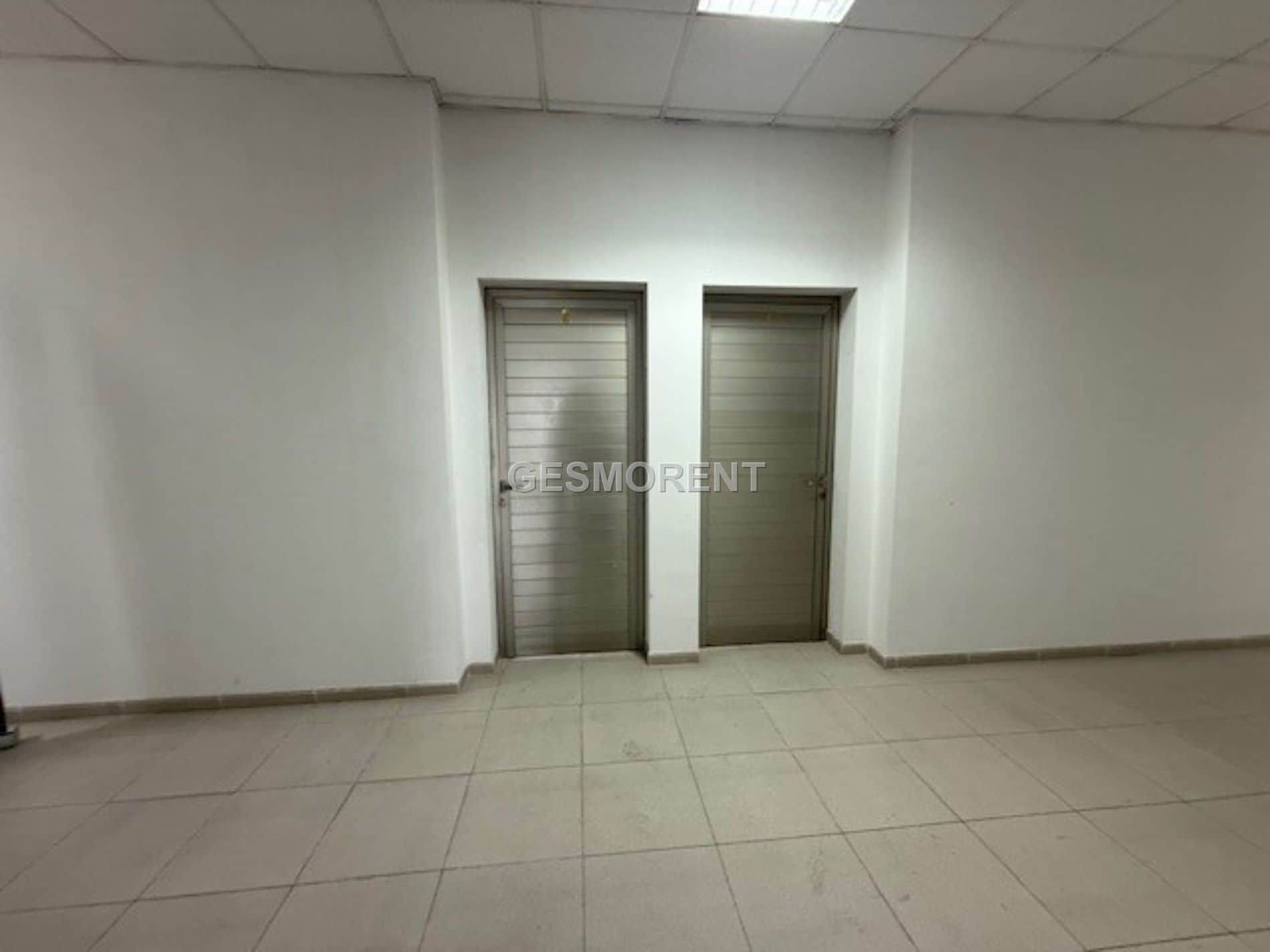 OFICINA EN VENTA EN EL POLÍGONO DE SON OMS - Foto 4