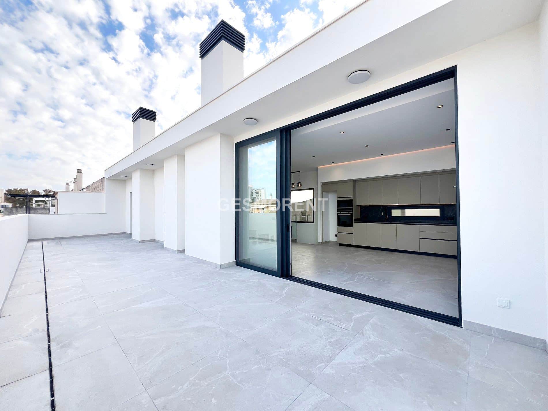 EDIFICIO DE VIVIENDAS DE OBRA NUEVA EN VENTA EN CIUDAD JARDIN - Foto 2