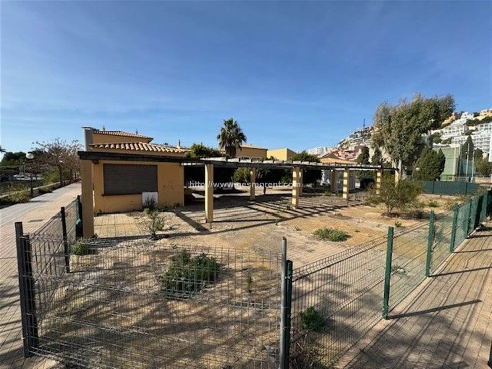 CENTRO COMERCIAL EN VENTA EN SANTA PONSA, PALMA DE MALLORCA - Foto 2