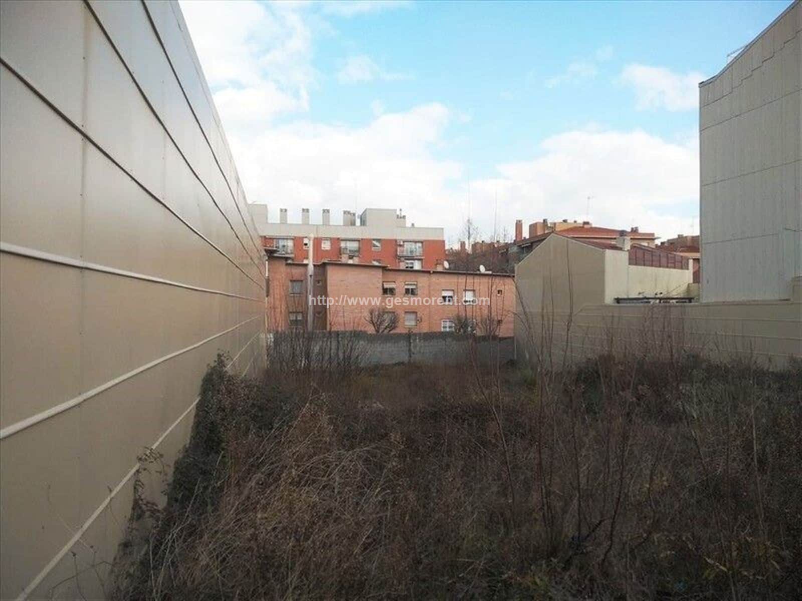 SOLAR URBANIZABLE EN VENTA EN TERRASSA - Foto 1