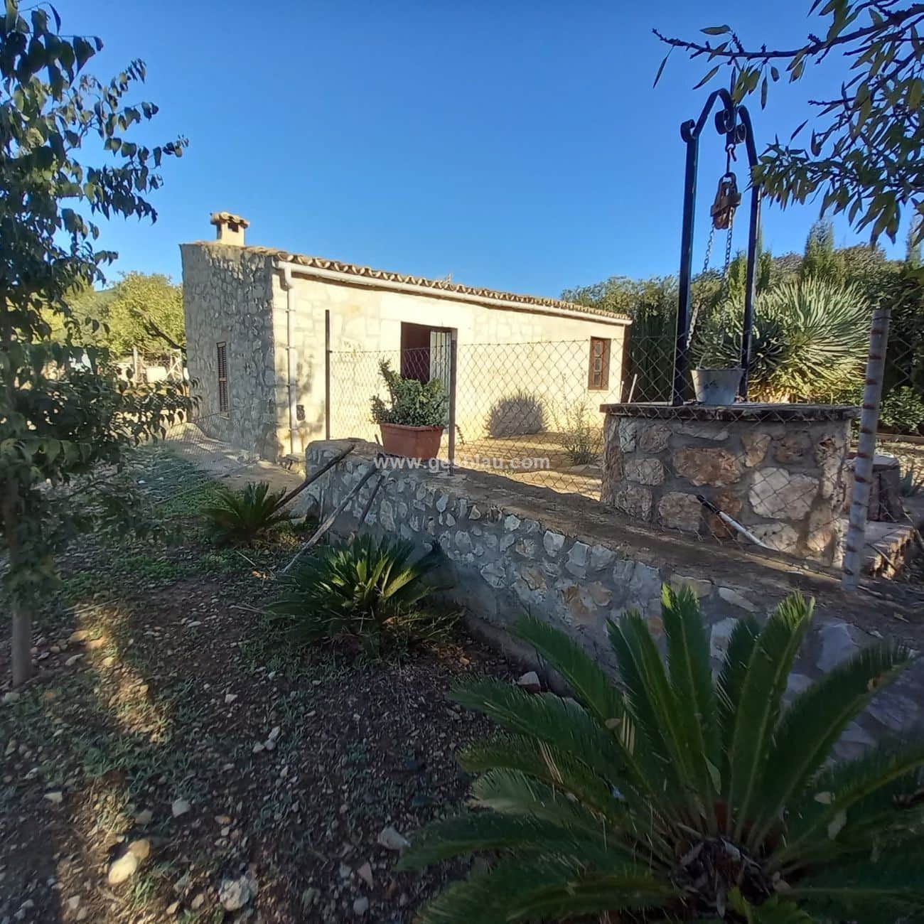 Caseta Rústica Registrada como Casa de Aperos – A un Paso de Selva - Foto 4