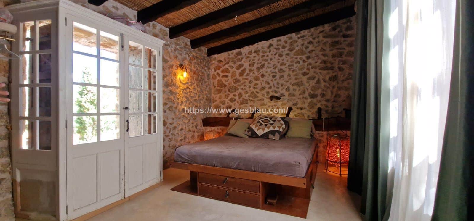 Alquiler de Casa de Piedra Reformada en la Montaña - Foto 5