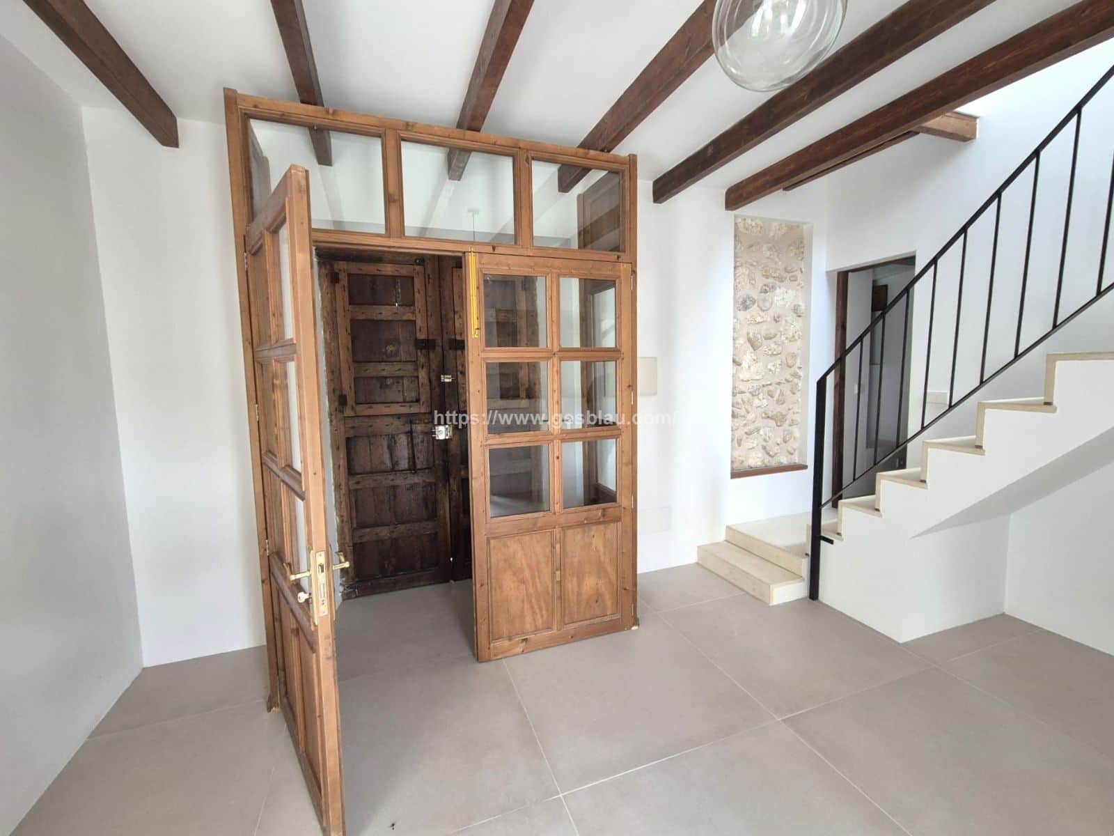 Espectacular casa con piscina reformada - Foto 5