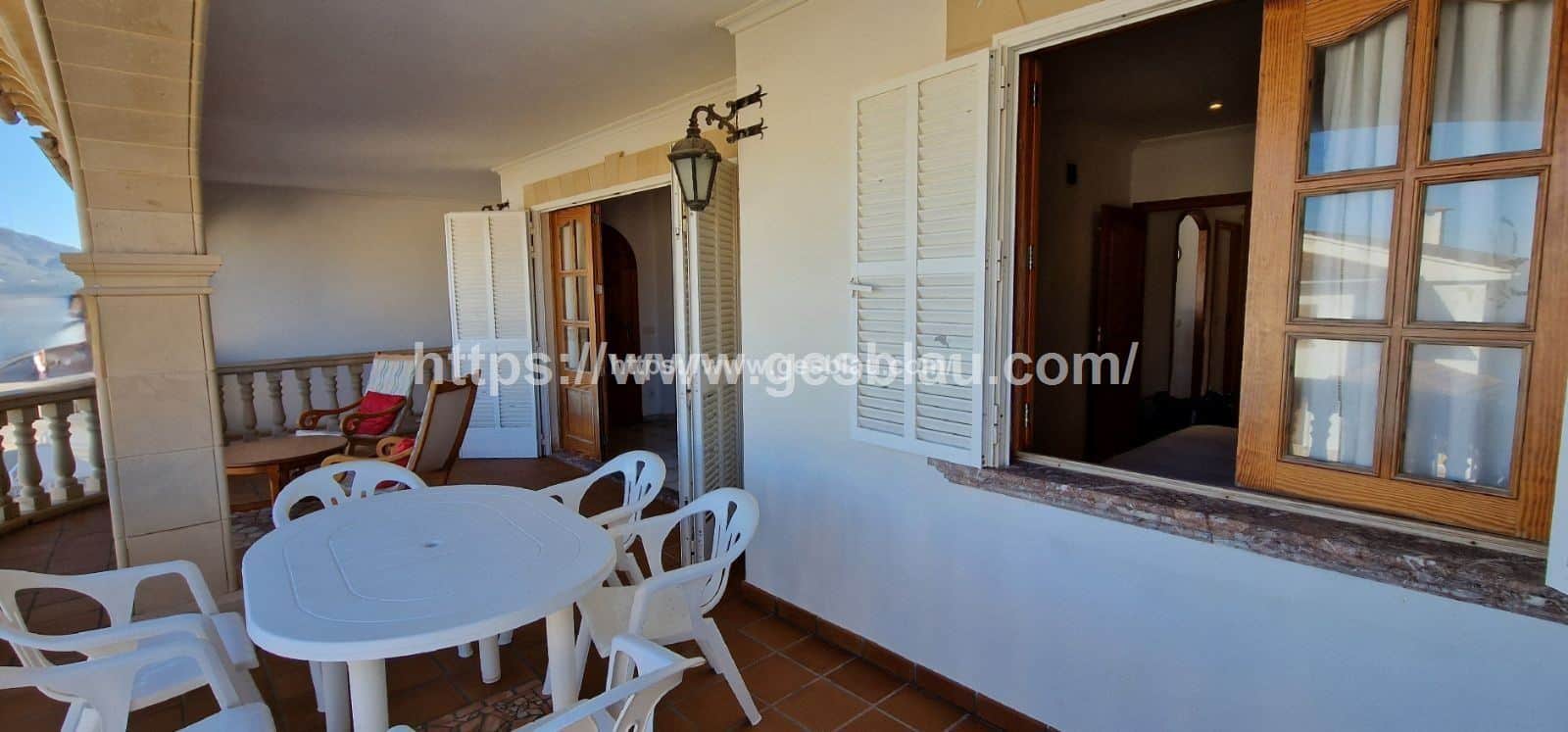 Exclusiva planta baja con vistas al mar y gran terraza - Foto 4