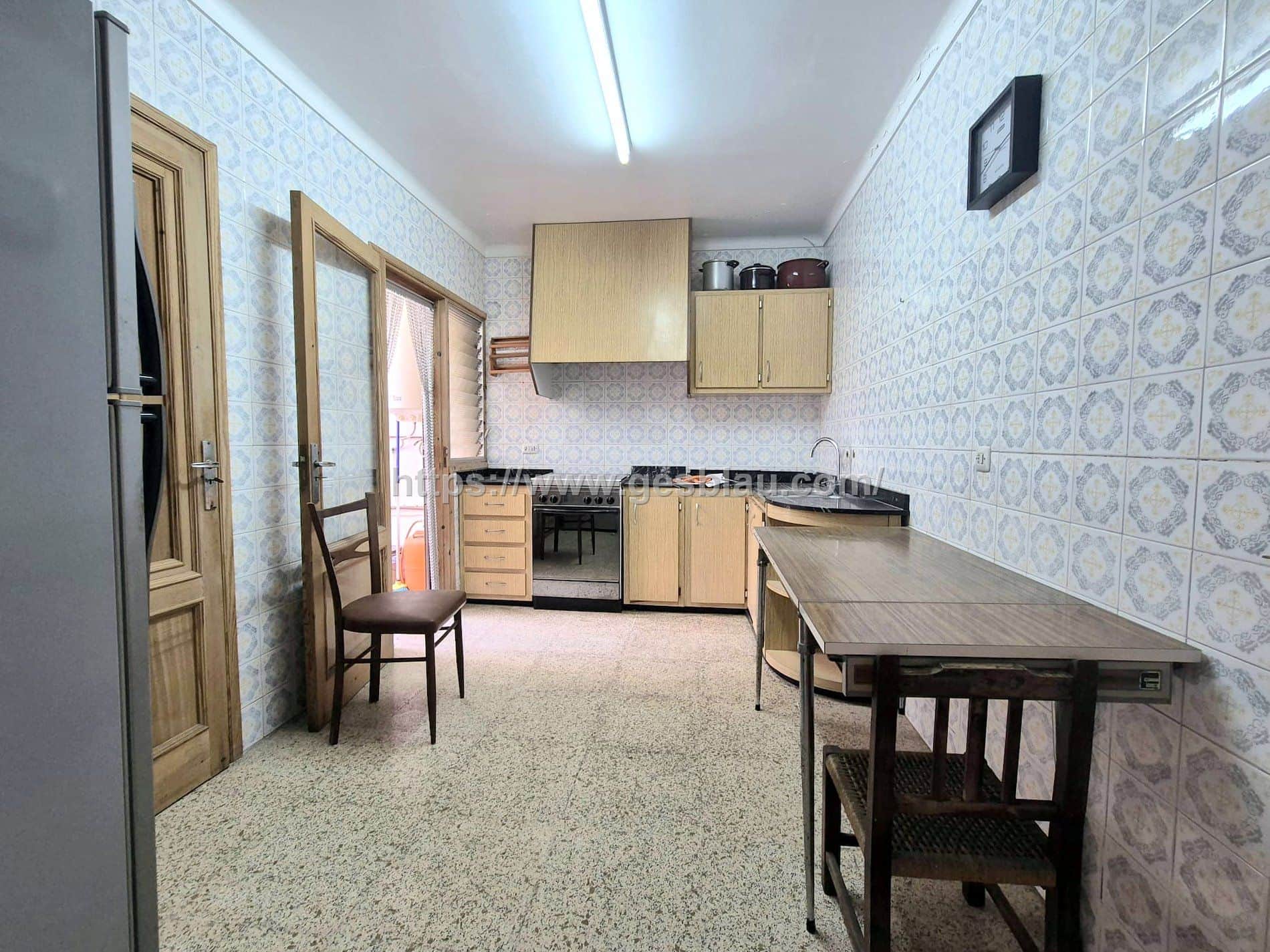 🏡 Casa en venta en Can Picafort – a solo 290 metros de la playa 🌊🚗 Con garaje propio y dos terrazas – ¡cerca del mar! - Foto 3