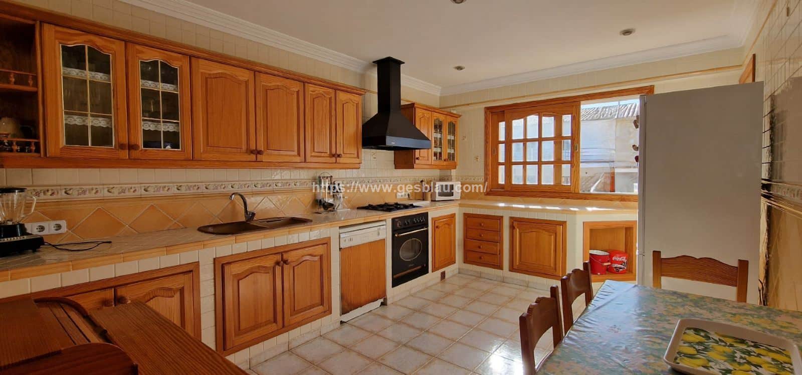 Edificio con dos viviendas y garaje con vistas al mar - Foto 4