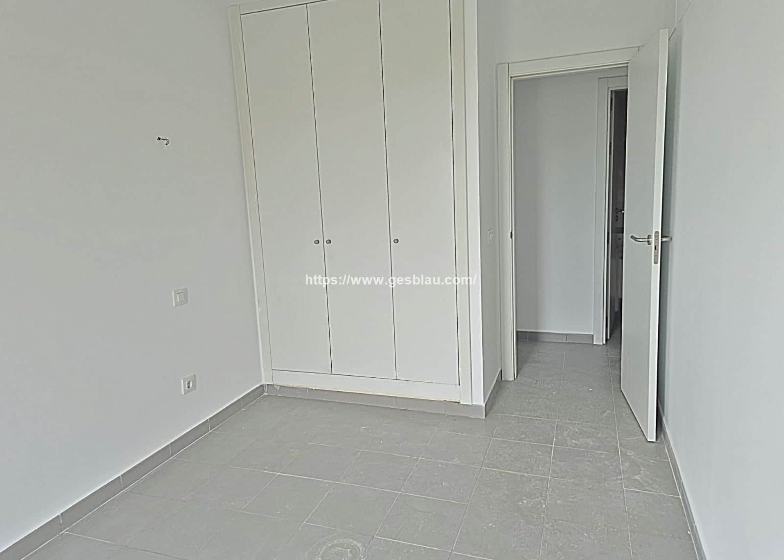 Piso a estrenar con parking y trastero - Foto 2