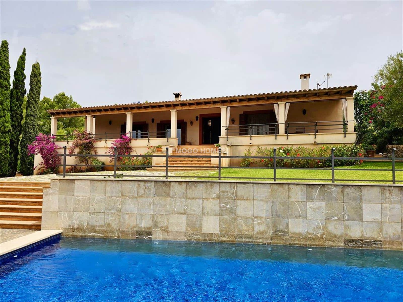 Elegante casa con piscina y vistas espectaculares cerca de Bunyola. - Foto 1