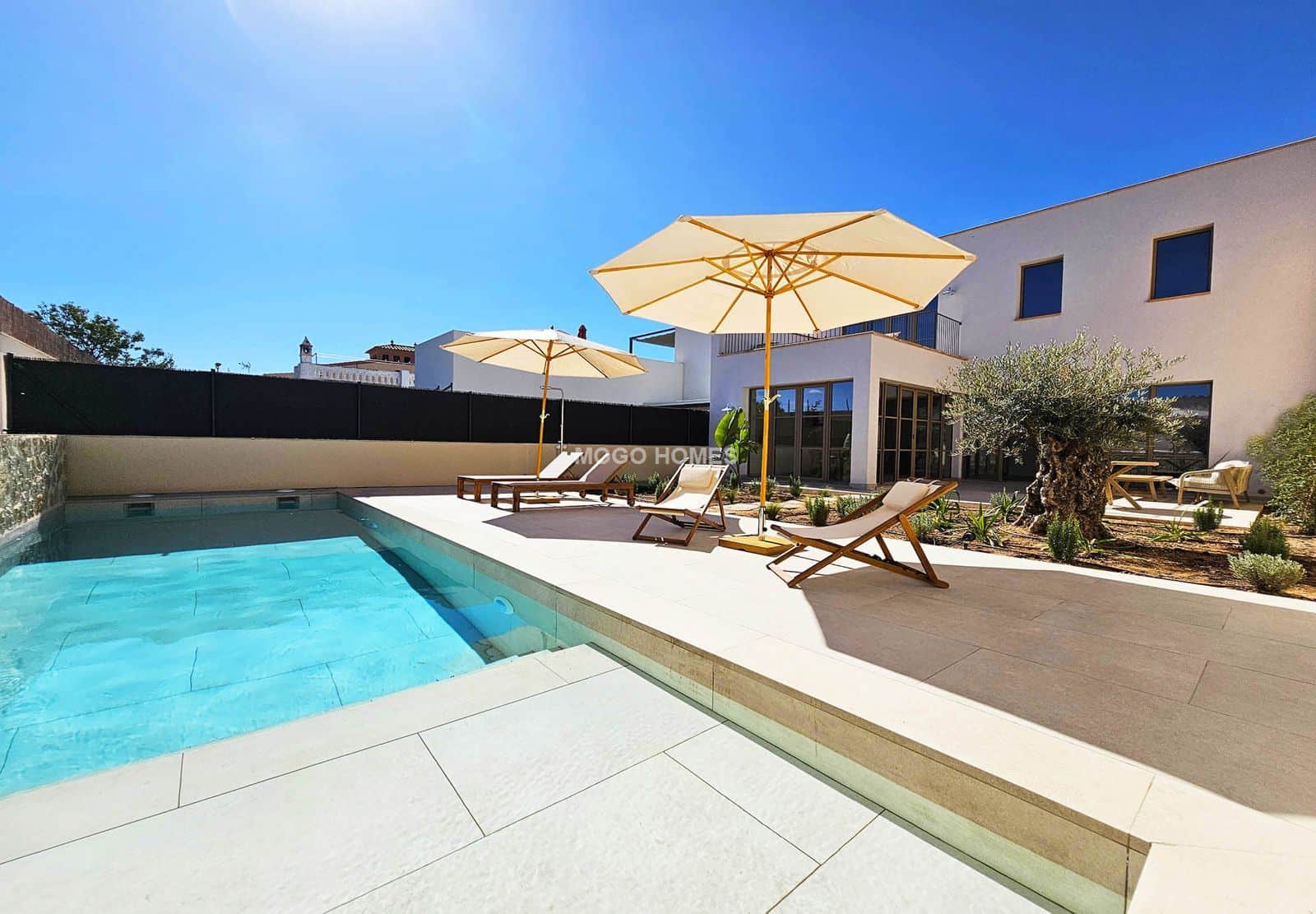 Nueva villa de diseño con piscina en Establiments - Foto 2