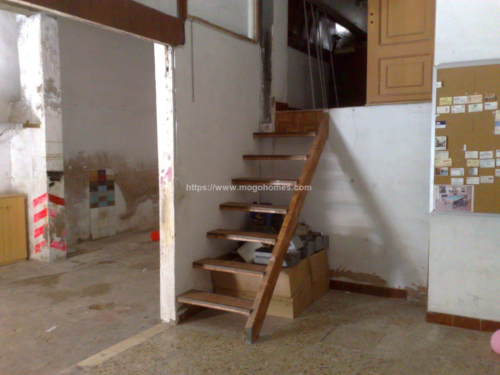 Local comercial situado junto a la calle Pascual Ribot - Foto 3