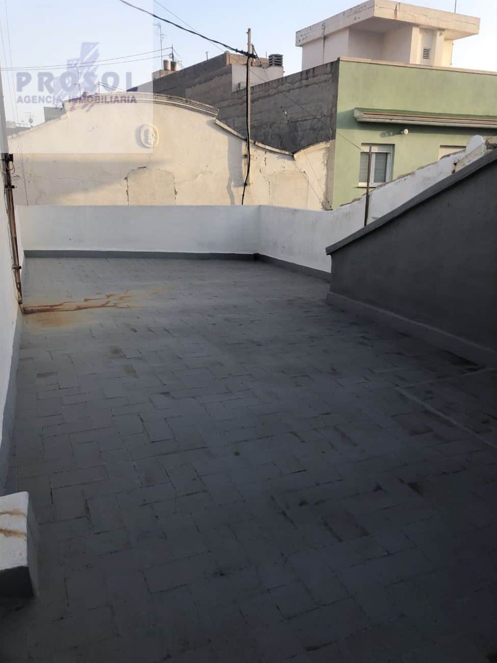 VENTA CASA + PATIO (CENTRO) - Foto 2