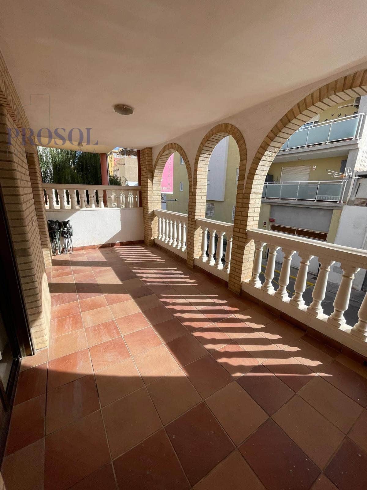 CHALET A LA VENTA EN MONCOFAR PLAYA - Foto 3