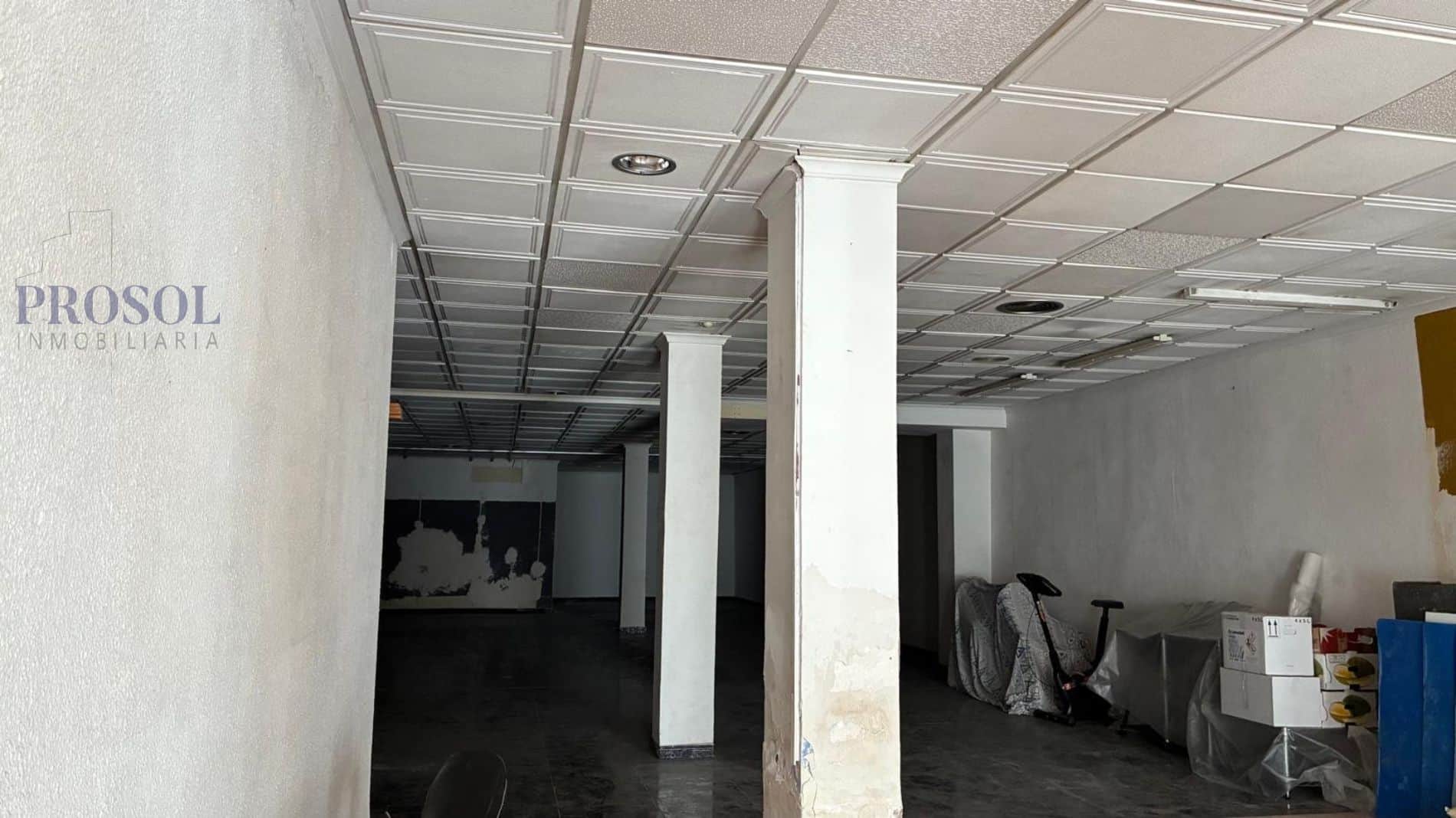 Local comercial en alquiler en Villarreal - Foto 2