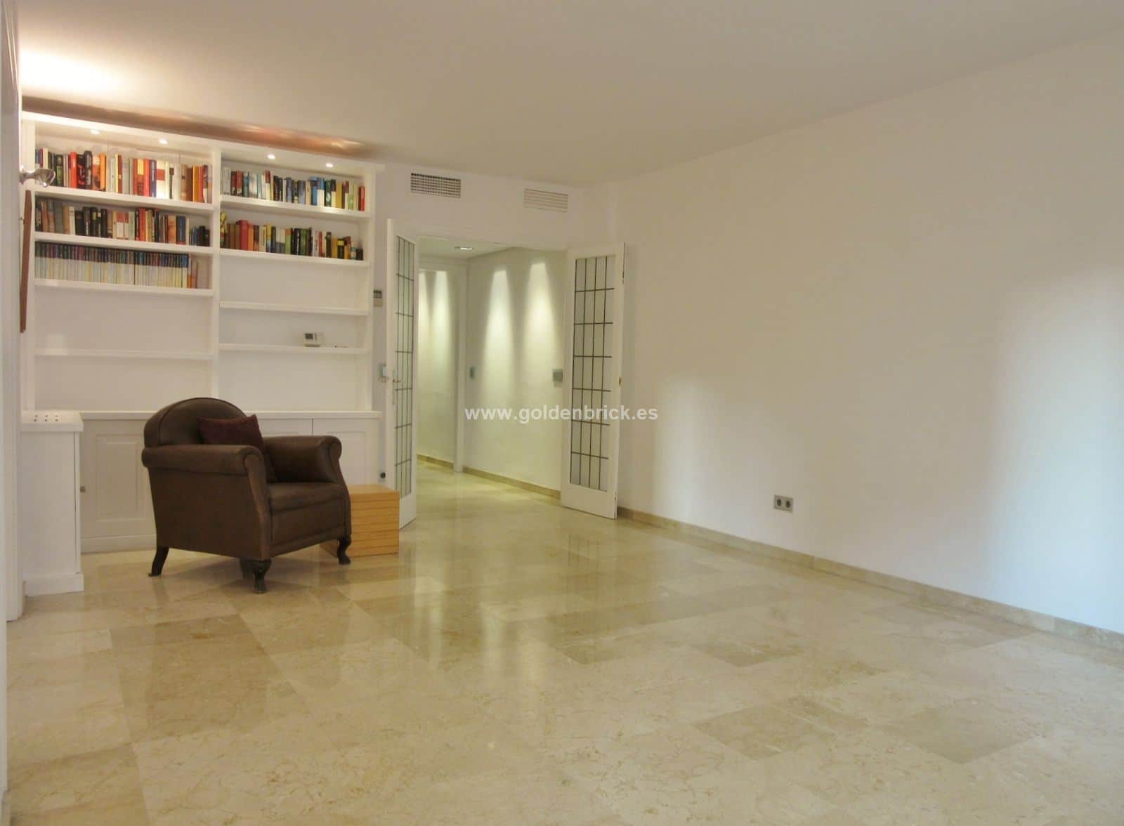 Impecable piso de corte moderno con plaza de garaje próximo a Paseo Mallorca - Foto 3