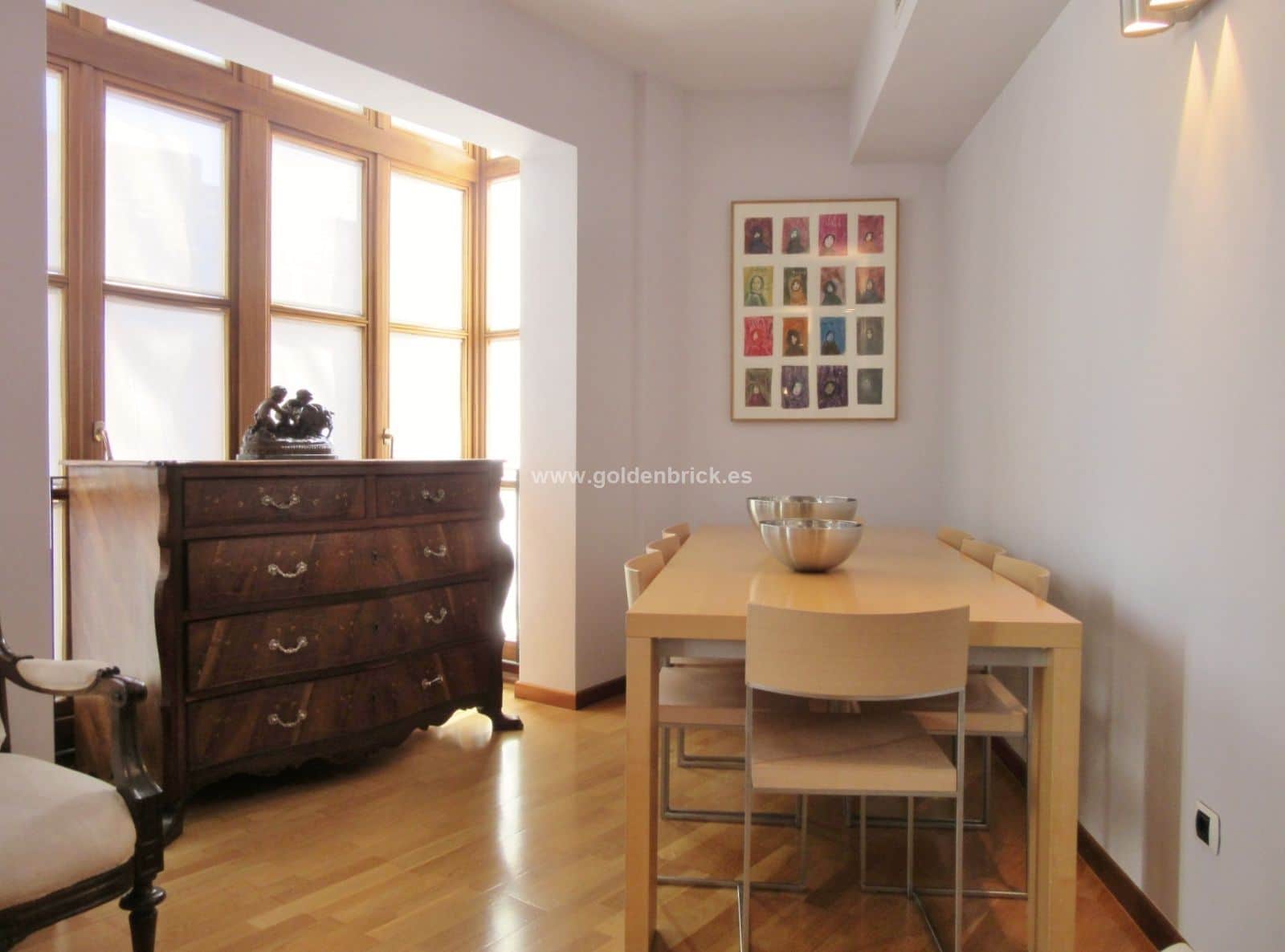 Elegante piso amueblado con plaza de garaje en Jaime III - Foto 4