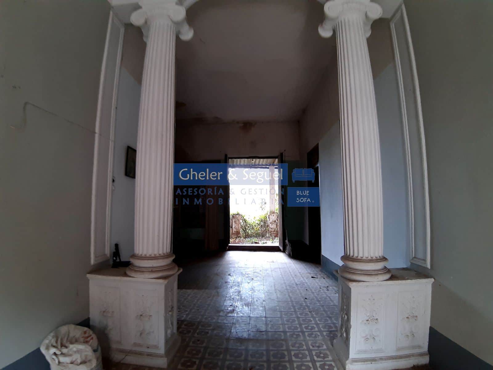 Casa de pueblo y gran solar urbano para inversores y caprichosos - Foto 2