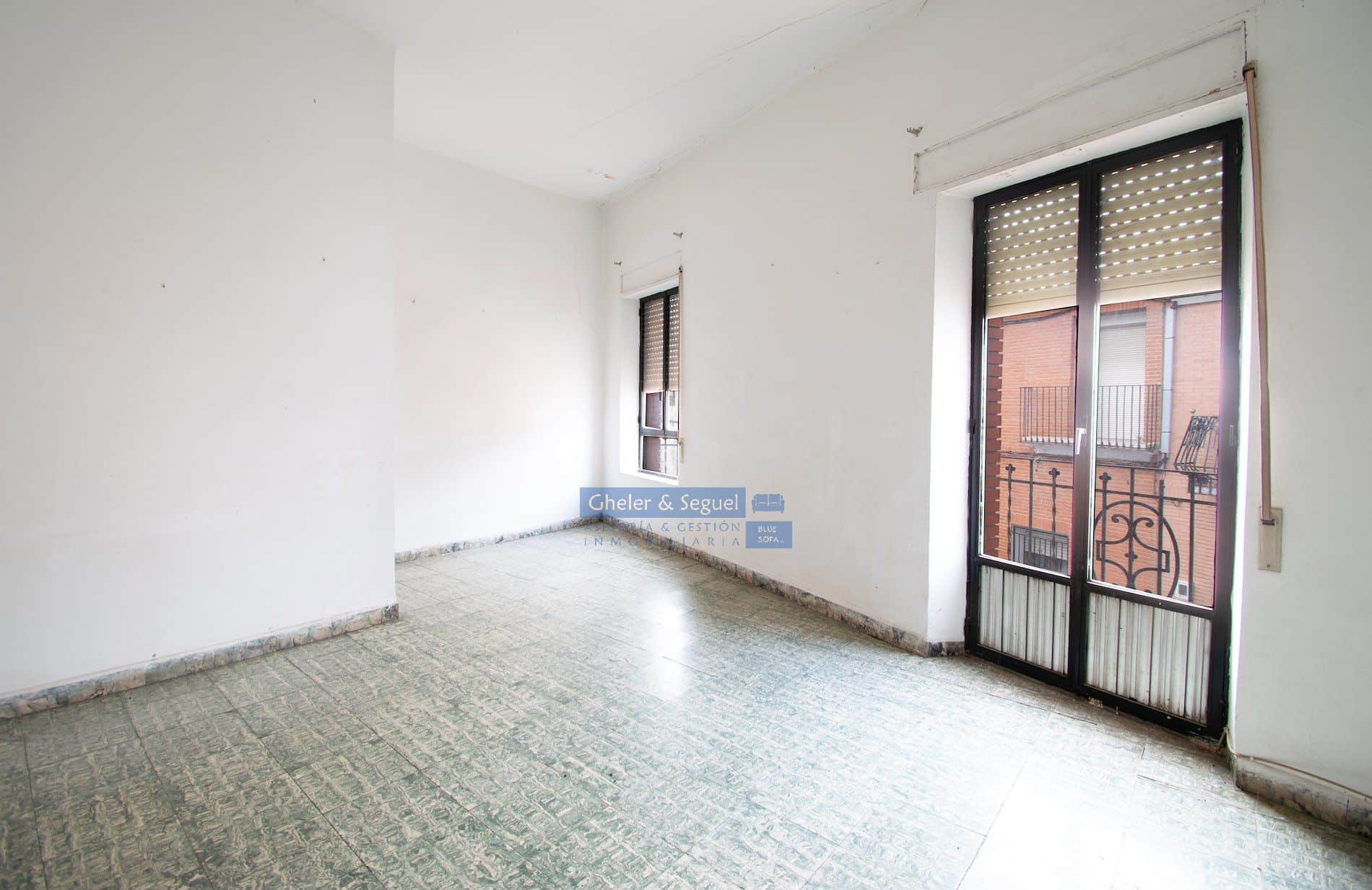 Casa de pueblo con patio y garaje - Foto 4