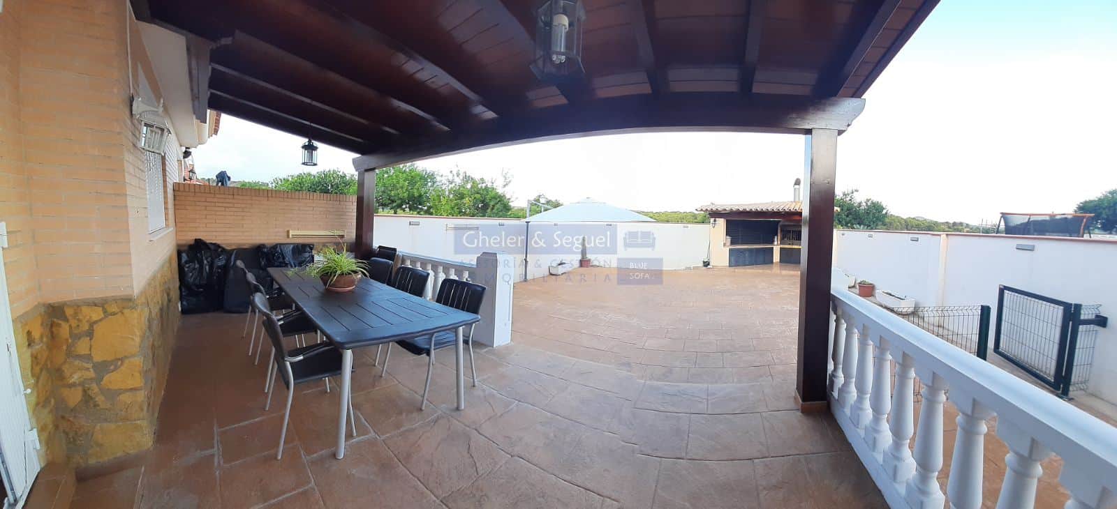 Chalet adosado en plena naturaleza - Foto 2