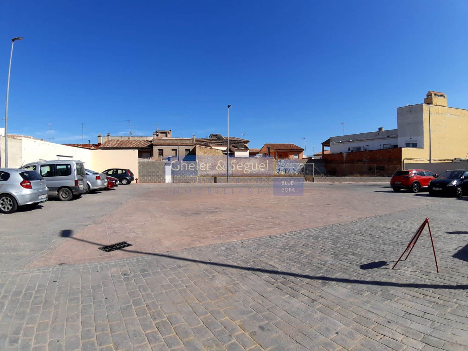 Solar urbano con 100% de edificabilidad - Foto 3