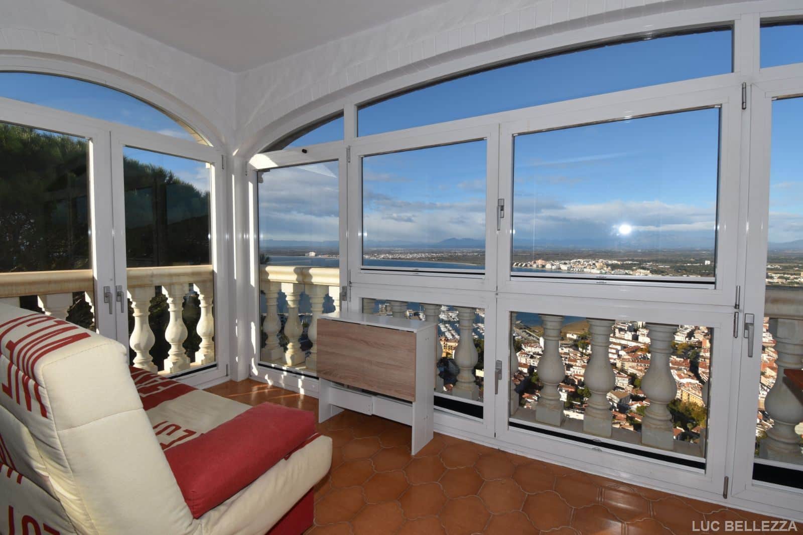 Apartamento situado en  urbanización Puig Rom - Foto 3