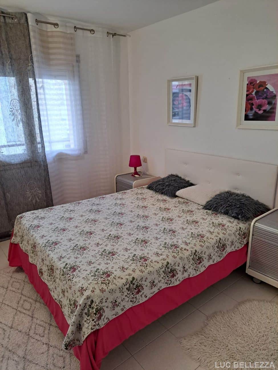 En una pequeña y coqueta residencia en la urbanización de Ampuriabrava. - Foto 3