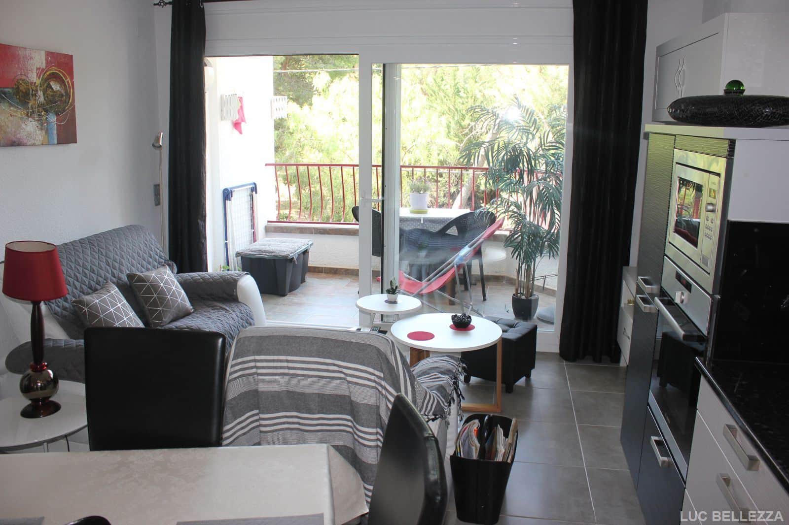 APARTAMENTO RENOVADO A 100 M DEL PUERTO DE ROSAS - Foto 2