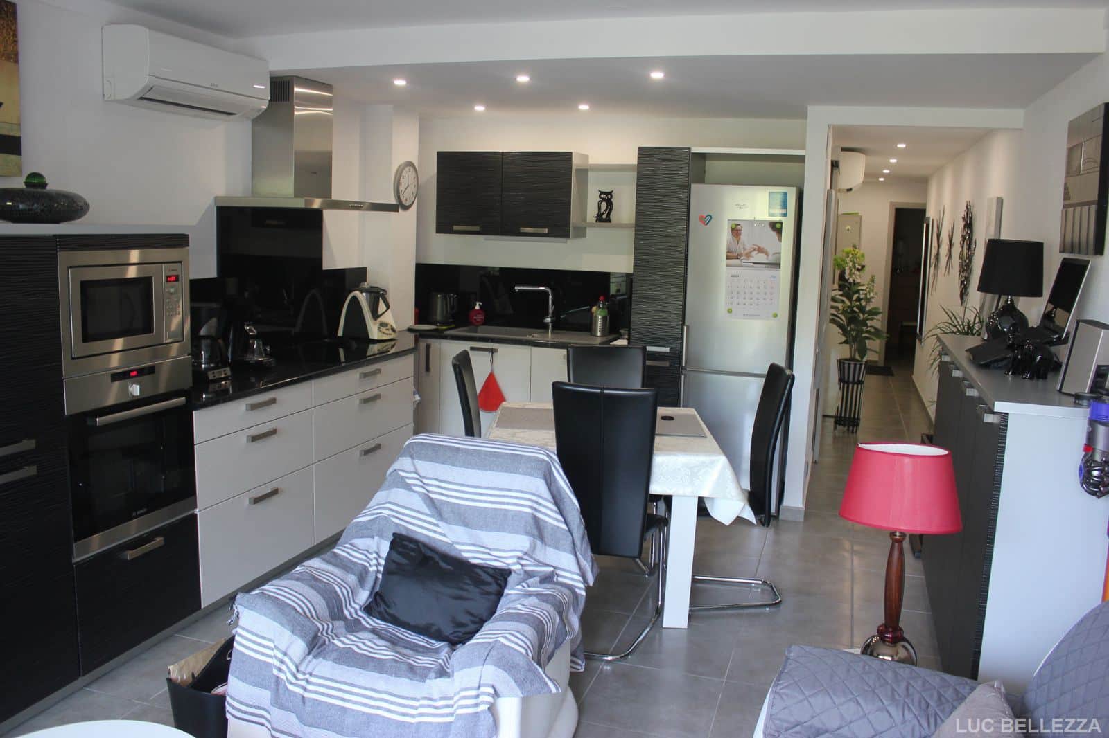 APARTAMENTO RENOVADO A 100 M DEL PUERTO DE ROSAS - Foto 3