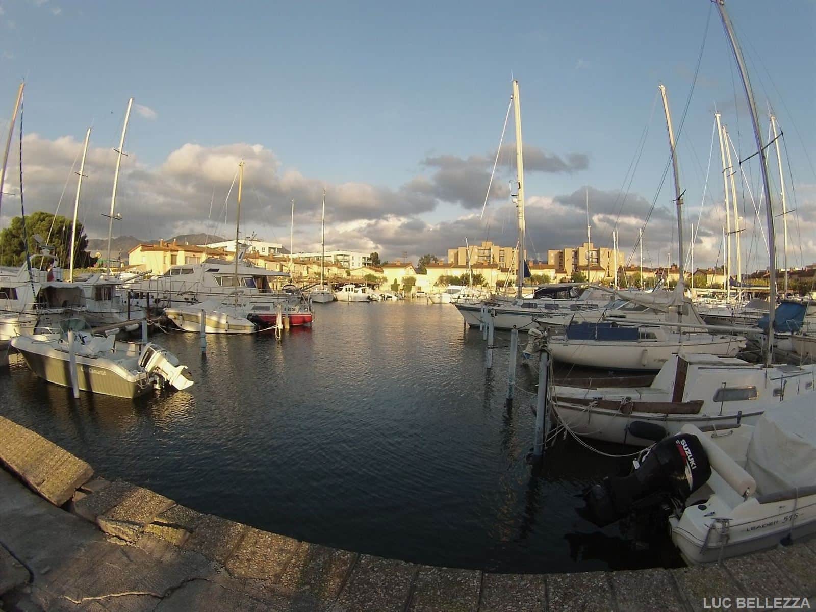 Apartamento con gran terraza cerrada - Foto 5