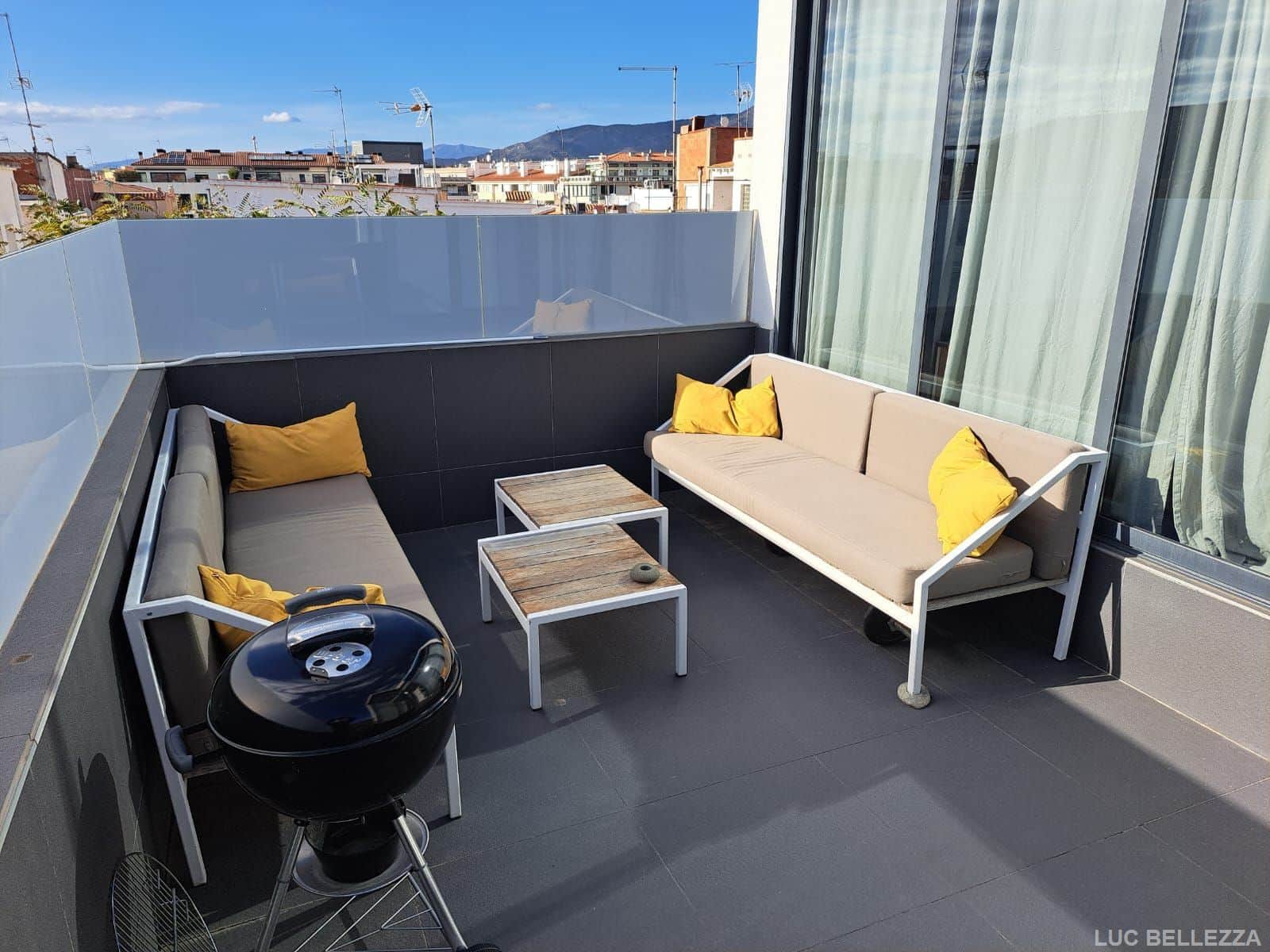 Magnífica y moderna casa de pueblo en centro Roses - Foto 3